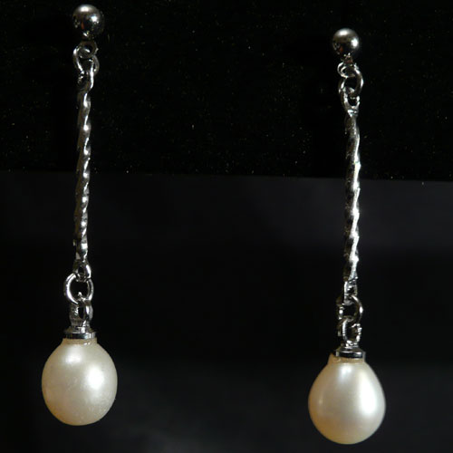 Image Detail - White Pearl Earrings