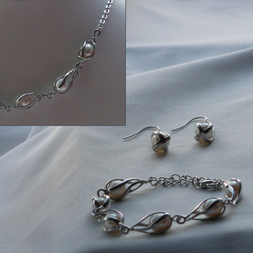 Image Detail -  Pearl Gift Set (White)
