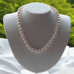 High Quality White Pearl Necklace - 9 mm
