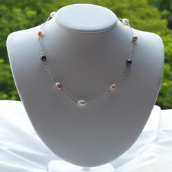 Short Floating Pearl Necklace